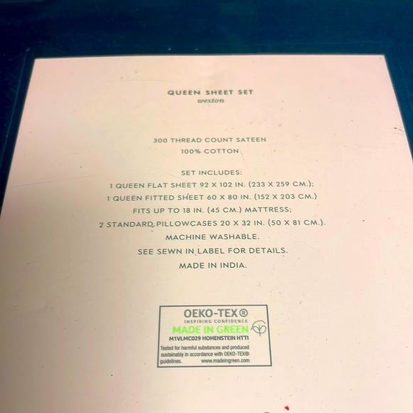 New Kate Spade Queen Sheet Set 300 TC 100% Cotton Sateen Color Dark Navy - Picture 3 of 3